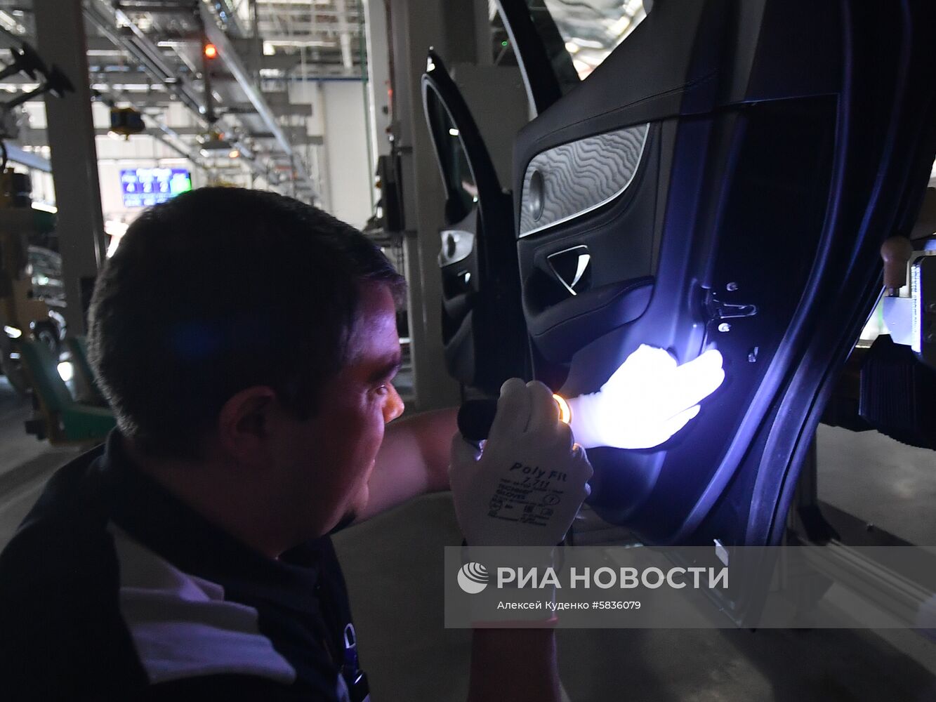 Открытие завода по производству легковых автомобилей Mercedes