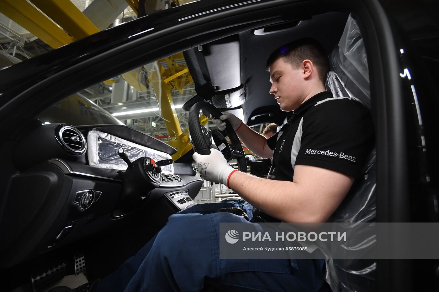 Открытие завода по производству легковых автомобилей Mercedes