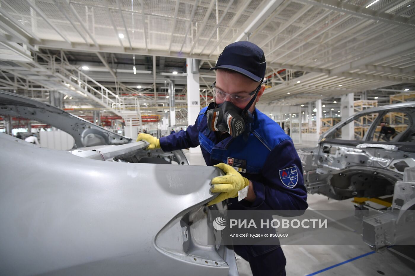 Открытие завода по производству легковых автомобилей Mercedes