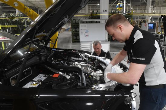 Открытие завода по производству легковых автомобилей Mercedes