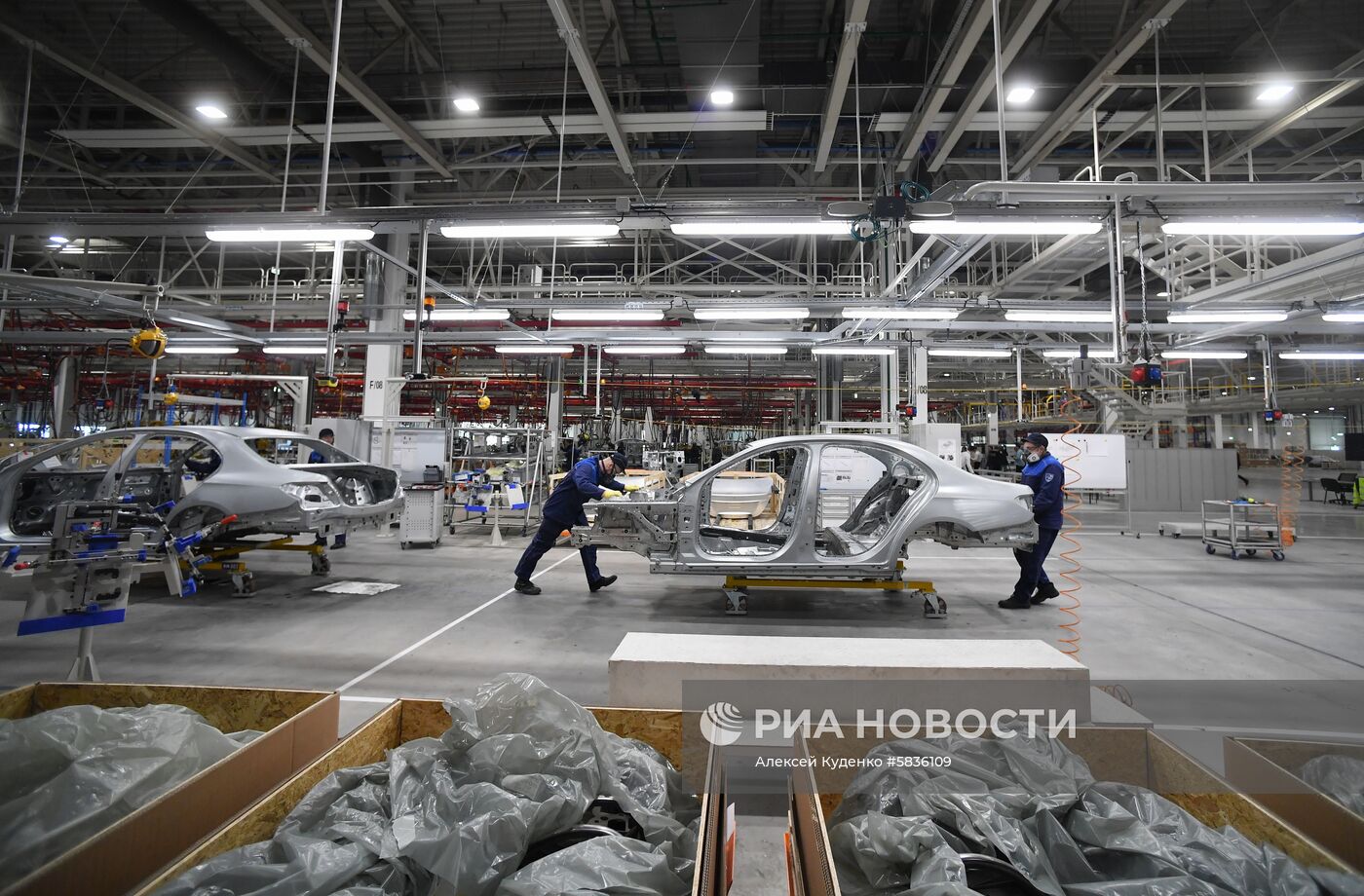 Открытие завода по производству легковых автомобилей Mercedes