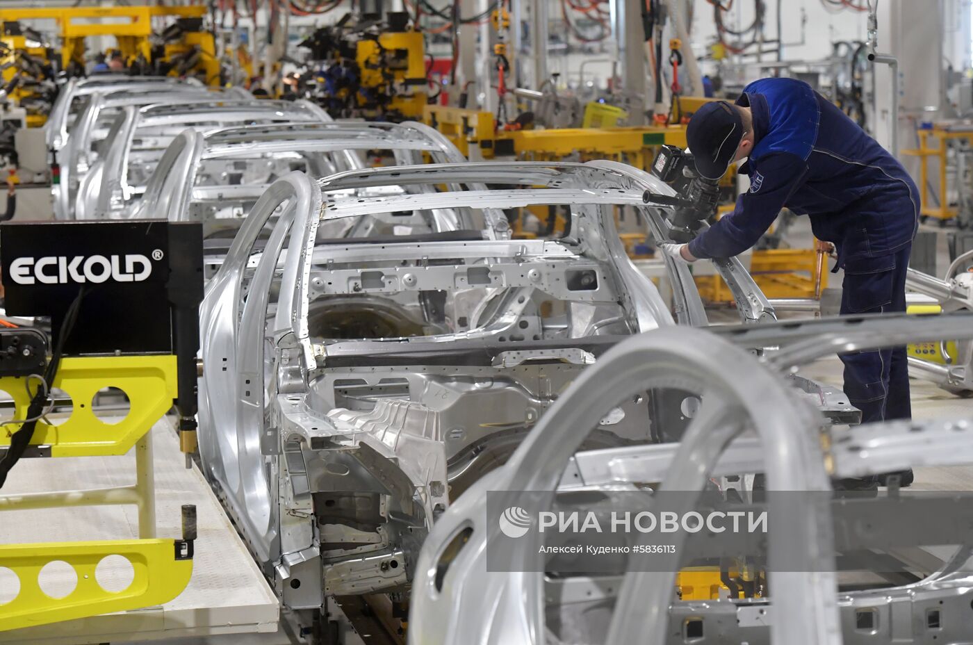 Открытие завода по производству легковых автомобилей Mercedes