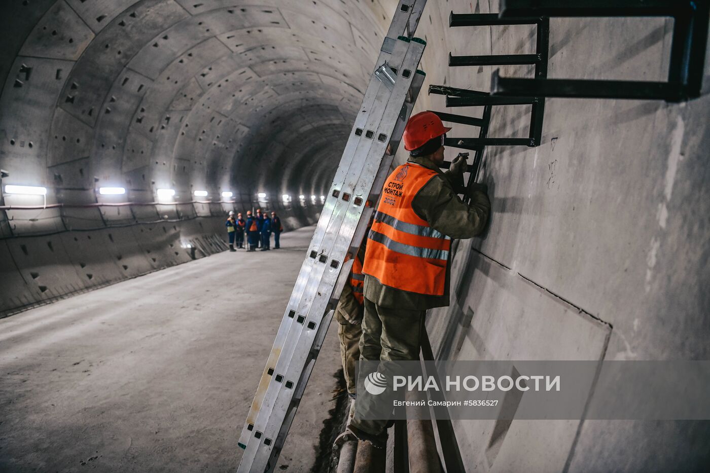 Строительство станции метро "Юго-Восточная"