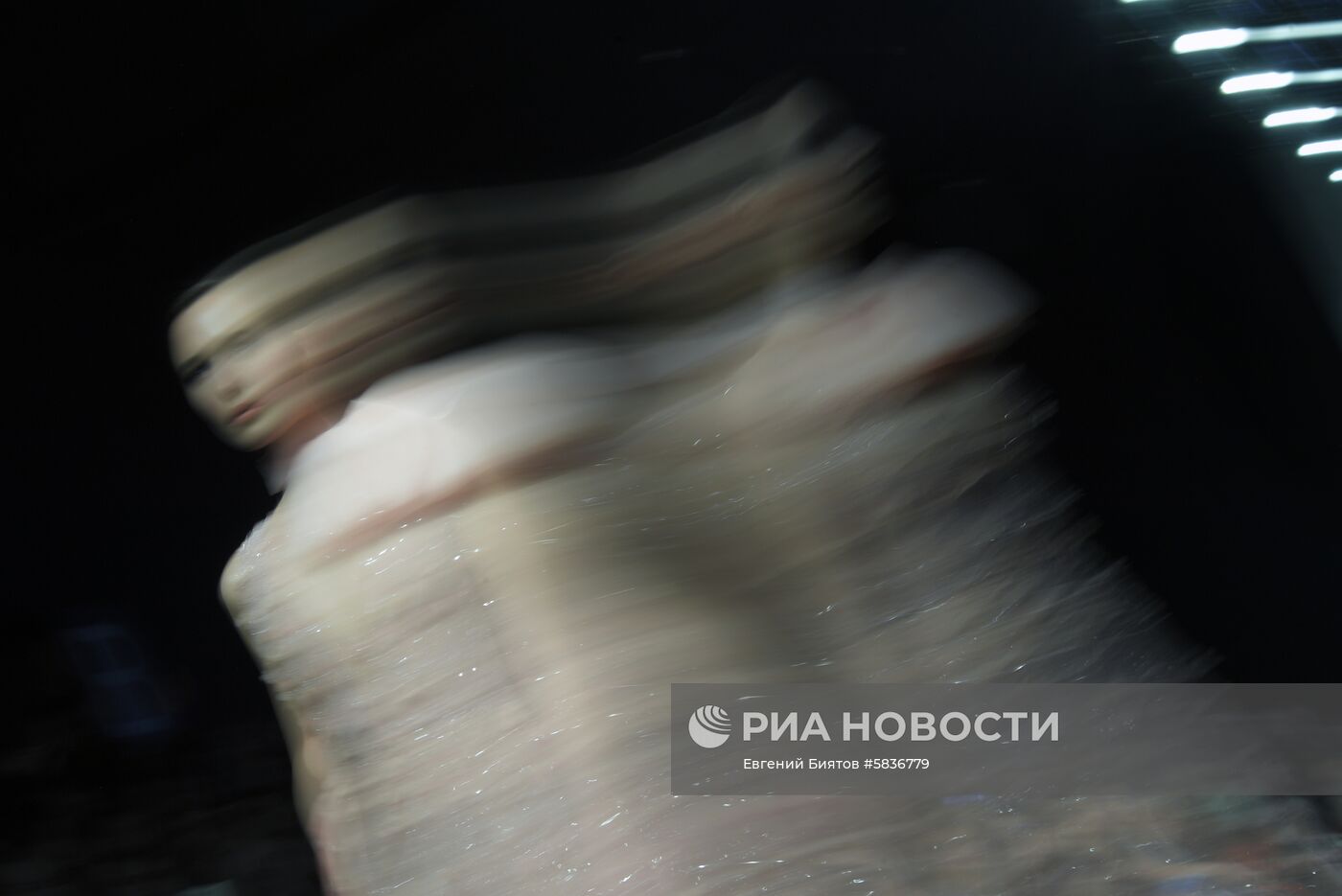 Mercedes-Benz Fashion Week Russia. День пятый