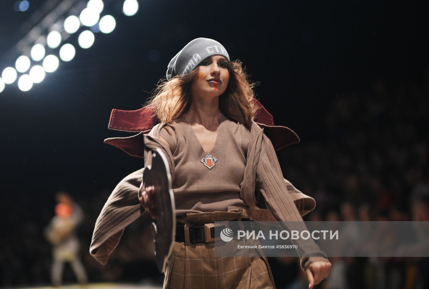 Mercedes-Benz Fashion Week Russia. День пятый