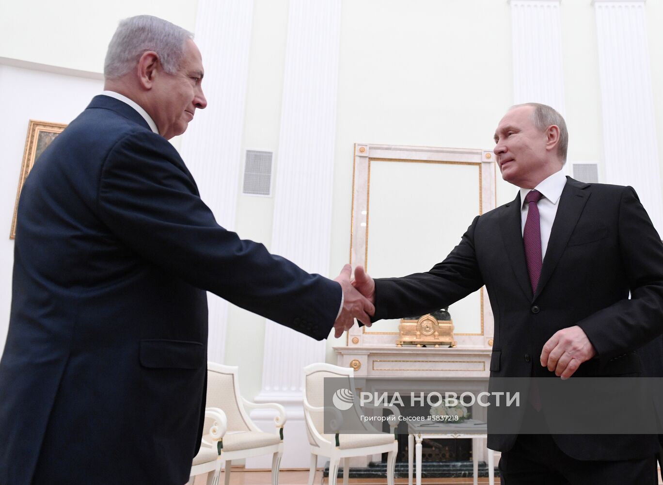 Президент РФ В. Путин встретился с премьер-министром Израиля Б. Нетаньяху 