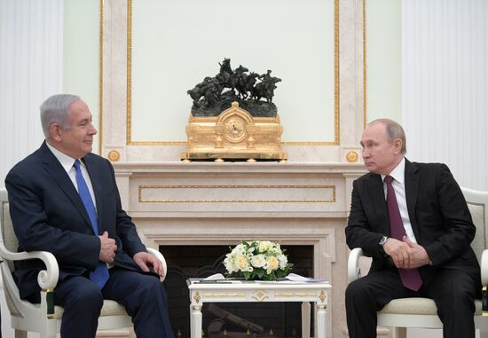 Президент РФ В. Путин встретился с премьер-министром Израиля Б. Нетаньяху 