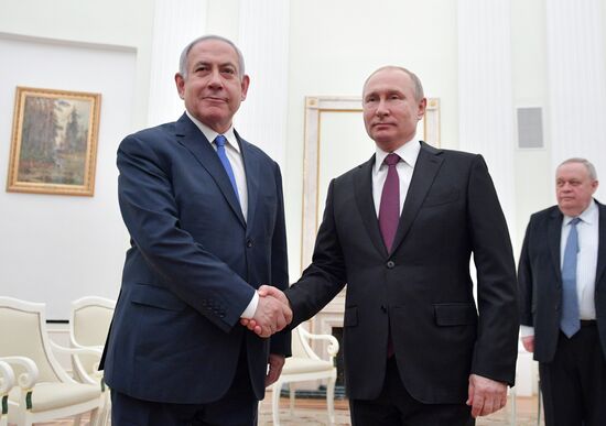Президент РФ В. Путин встретился с премьер-министром Израиля Б. Нетаньяху 