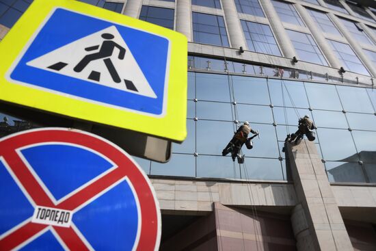 Подготовка объектов городской инфраструктуры к весенне-летнему сезону