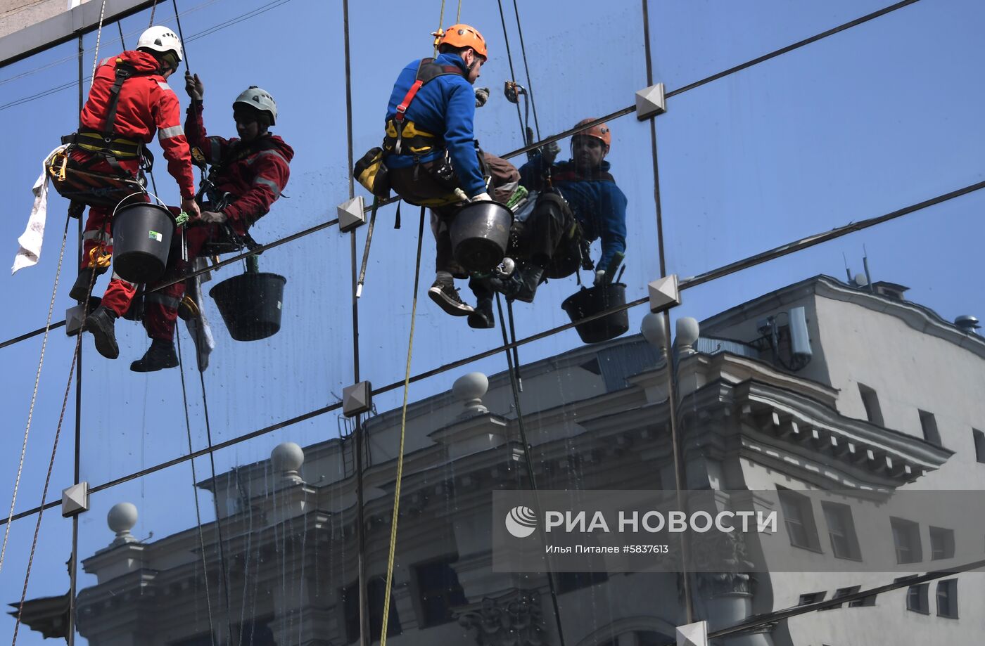 Подготовка объектов городской инфраструктуры к весенне-летнему сезону