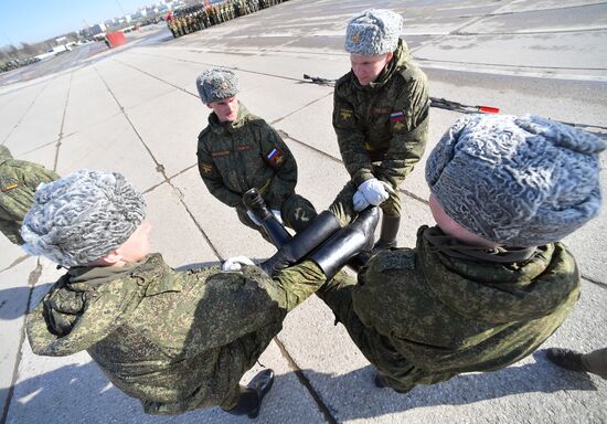 Репетиция Парада Победы в Алабино 