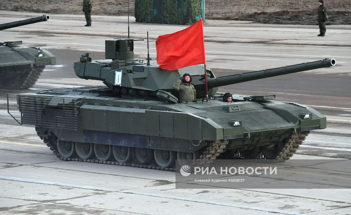 Репетиция Парада Победы в Алабино 