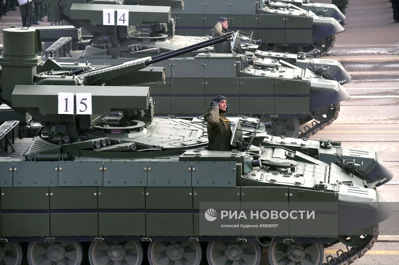 Репетиция Парада Победы в Алабино