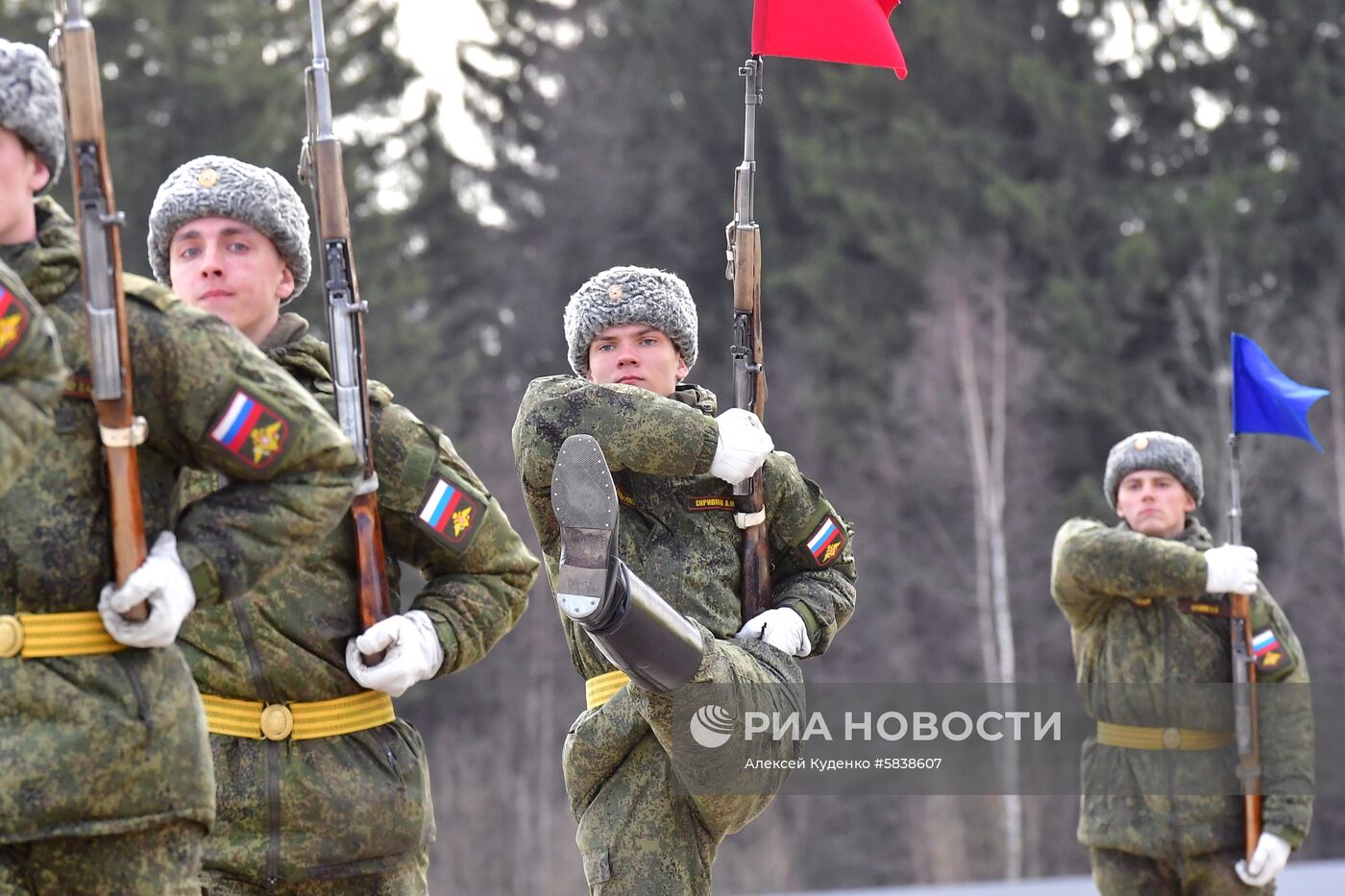 Репетиция Парада Победы в Алабино 