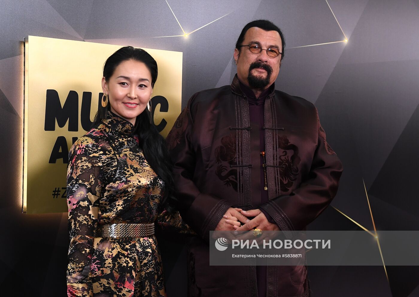 Музыкальная премия "Жара Music Awards"