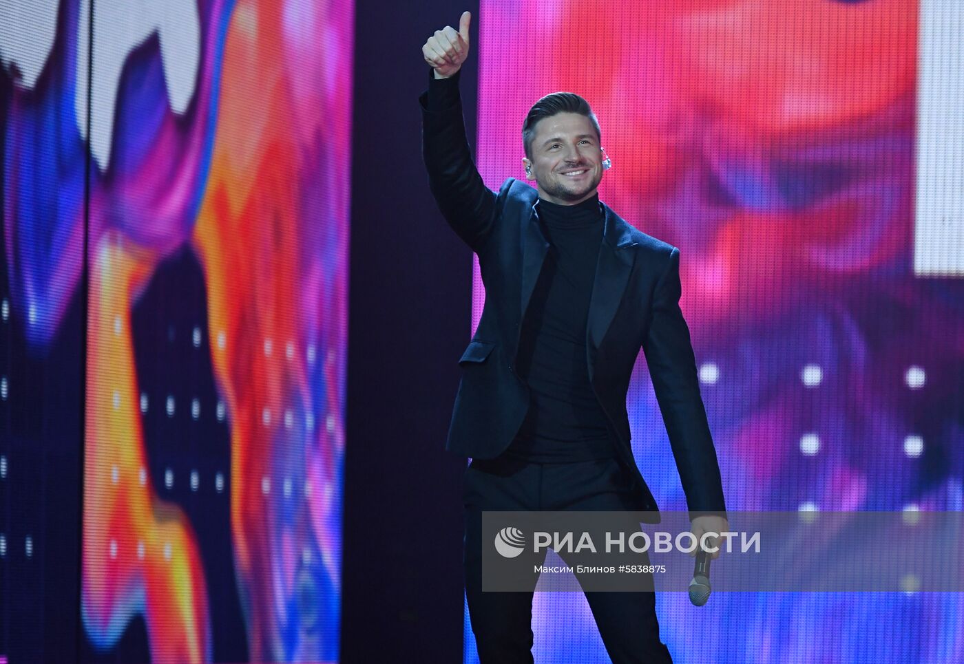 Музыкальная премия "Жара Music Awards"