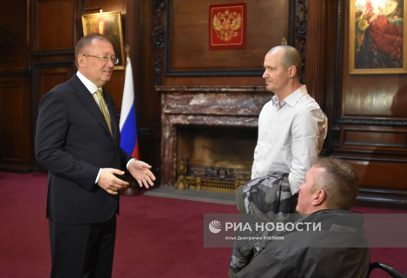 Встреча посла РФ в Великобритании Александр Яковенко с Чарльзом Роули