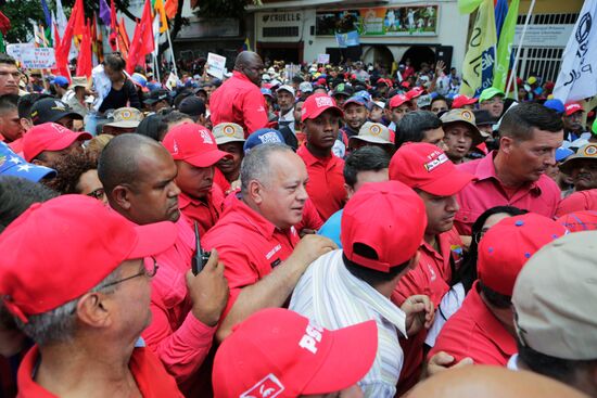 Акция в поддержку президента Венесуэлы Н. Мадуро