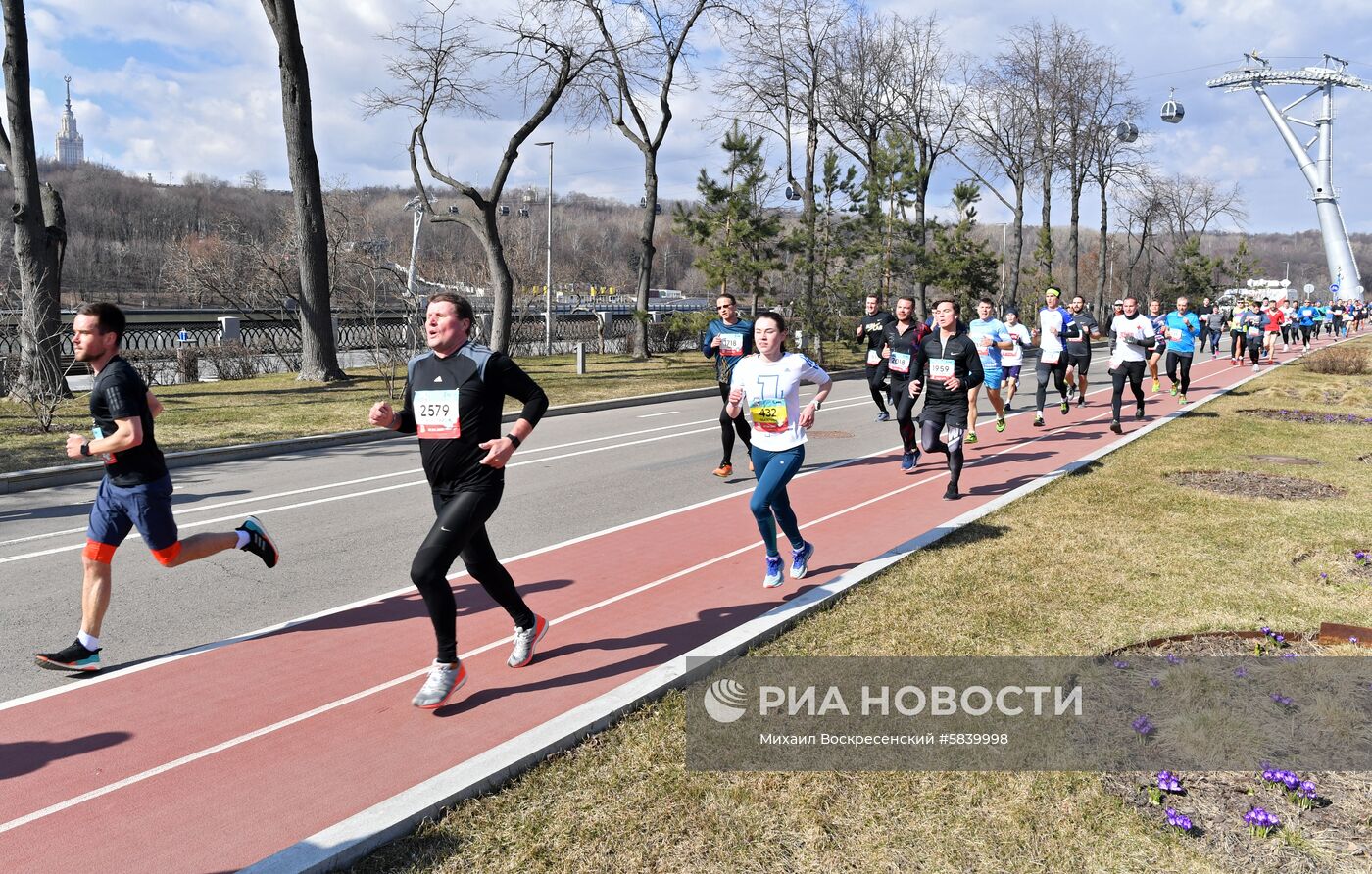 Забег "Апрель" в "Лужниках"