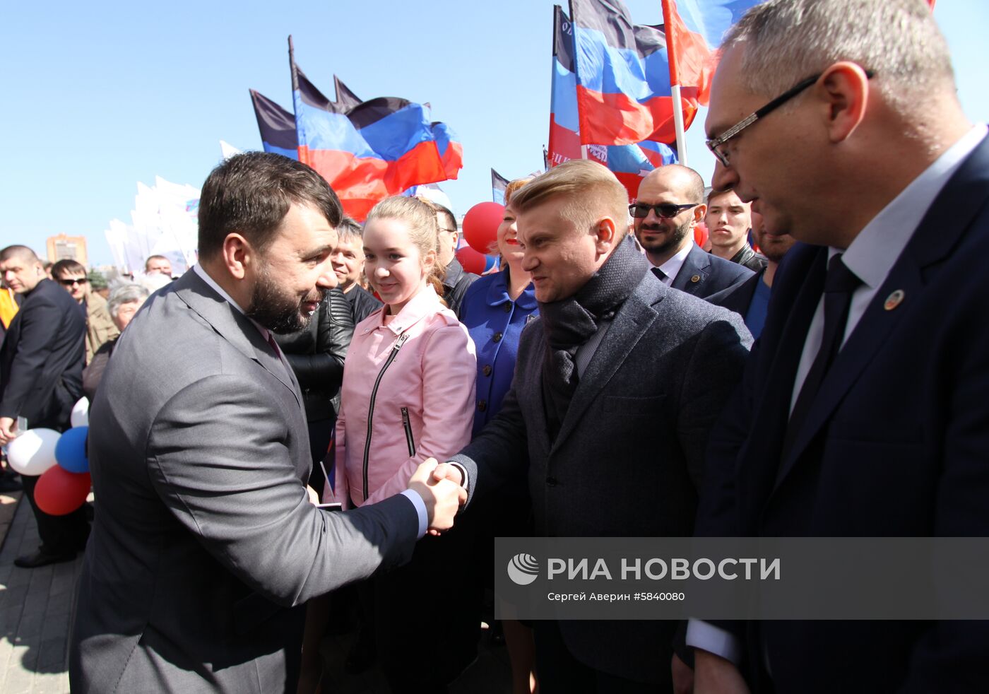 Митинг в честь пятилетия провозглашения ДНР