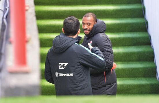 Футбол. РПЛ. Матч "Локомотив" - "Зенит"