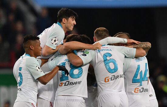 Футбол. РПЛ. Матч "Локомотив" - "Зенит"