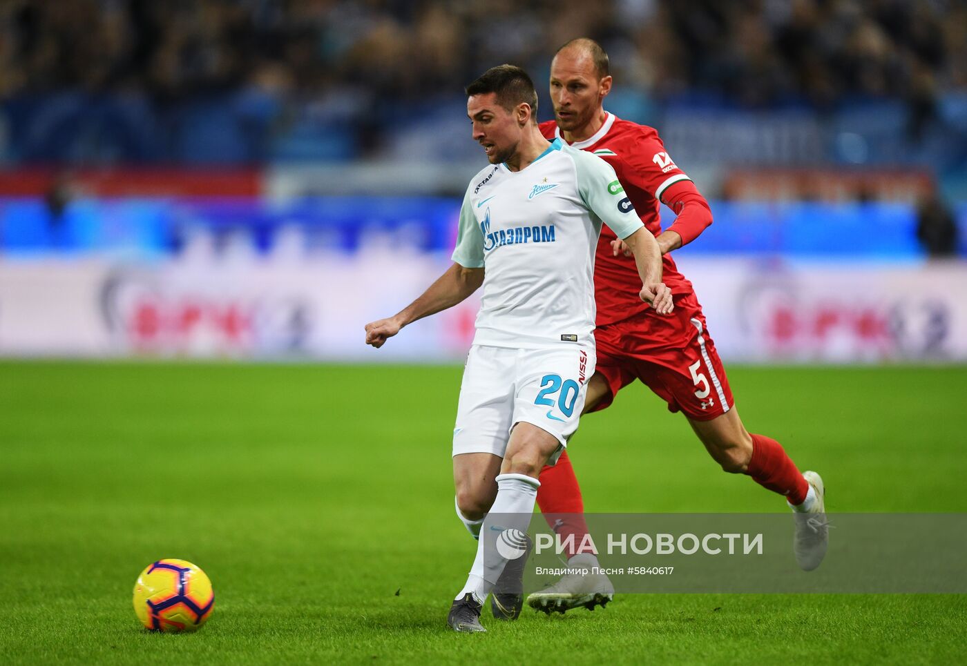 Футбол. РПЛ. Матч "Локомотив" - "Зенит"
