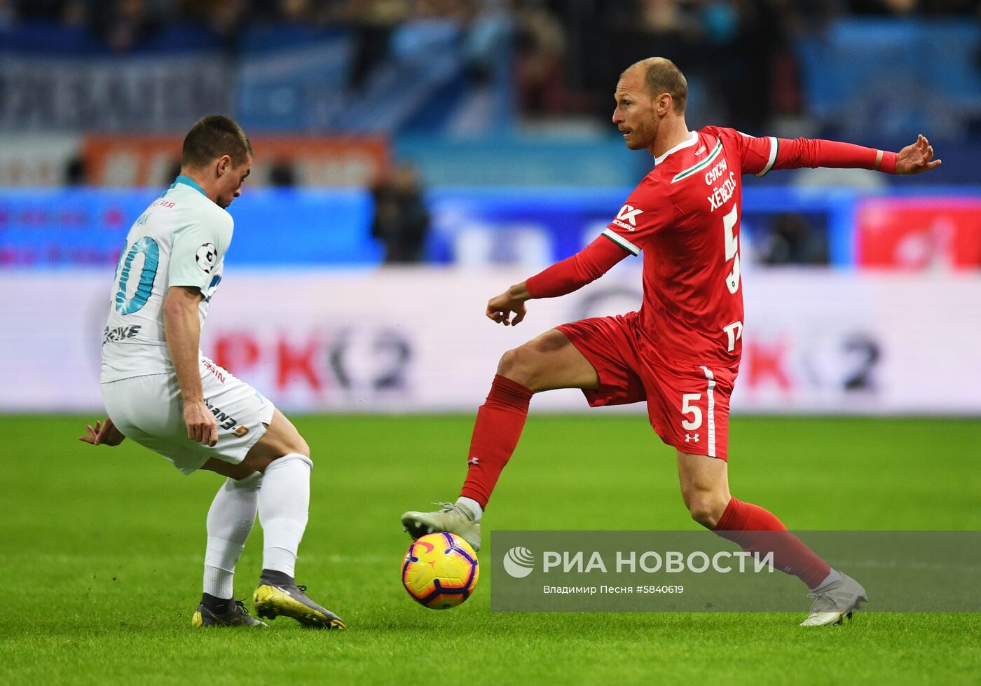 Футбол. РПЛ. Матч "Локомотив" - "Зенит"