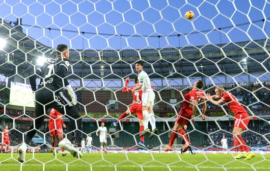 Футбол. РПЛ. Матч "Локомотив" - "Зенит"