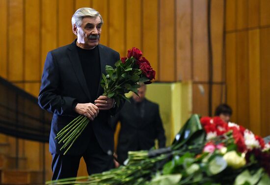 Прощание с актером Алексеем Булдаковым