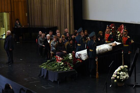 Прощание с актером Алексеем Булдаковым