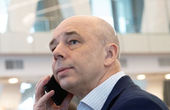 Премьер-министр РФ Д. Медведев принял участие в выездном совещании "Национальные проекты – этап “реализация”