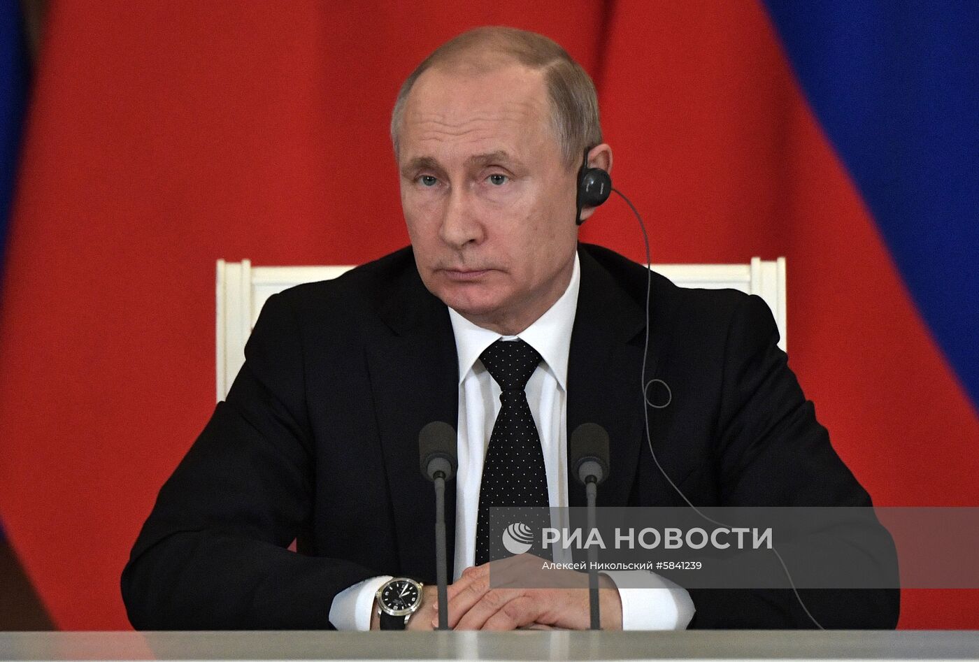 Президент РФ В. Путин встретился с президентом Турции Р. Т. Эрдоганом