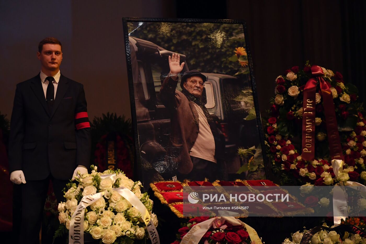 Прощание с режиссером Георгием Данелией