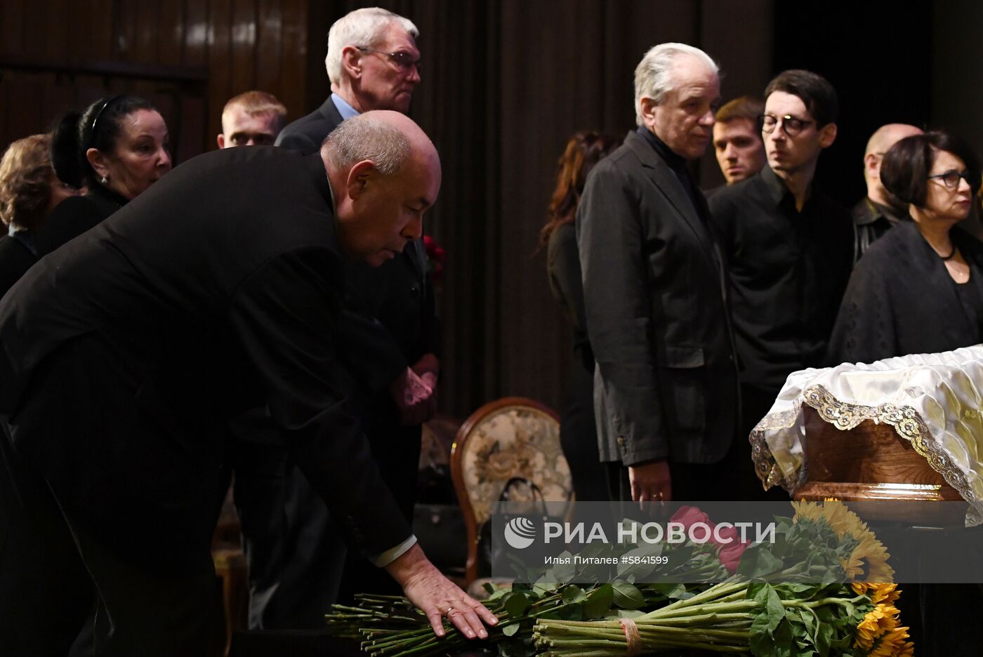 Прощание с режиссером Георгием Данелией