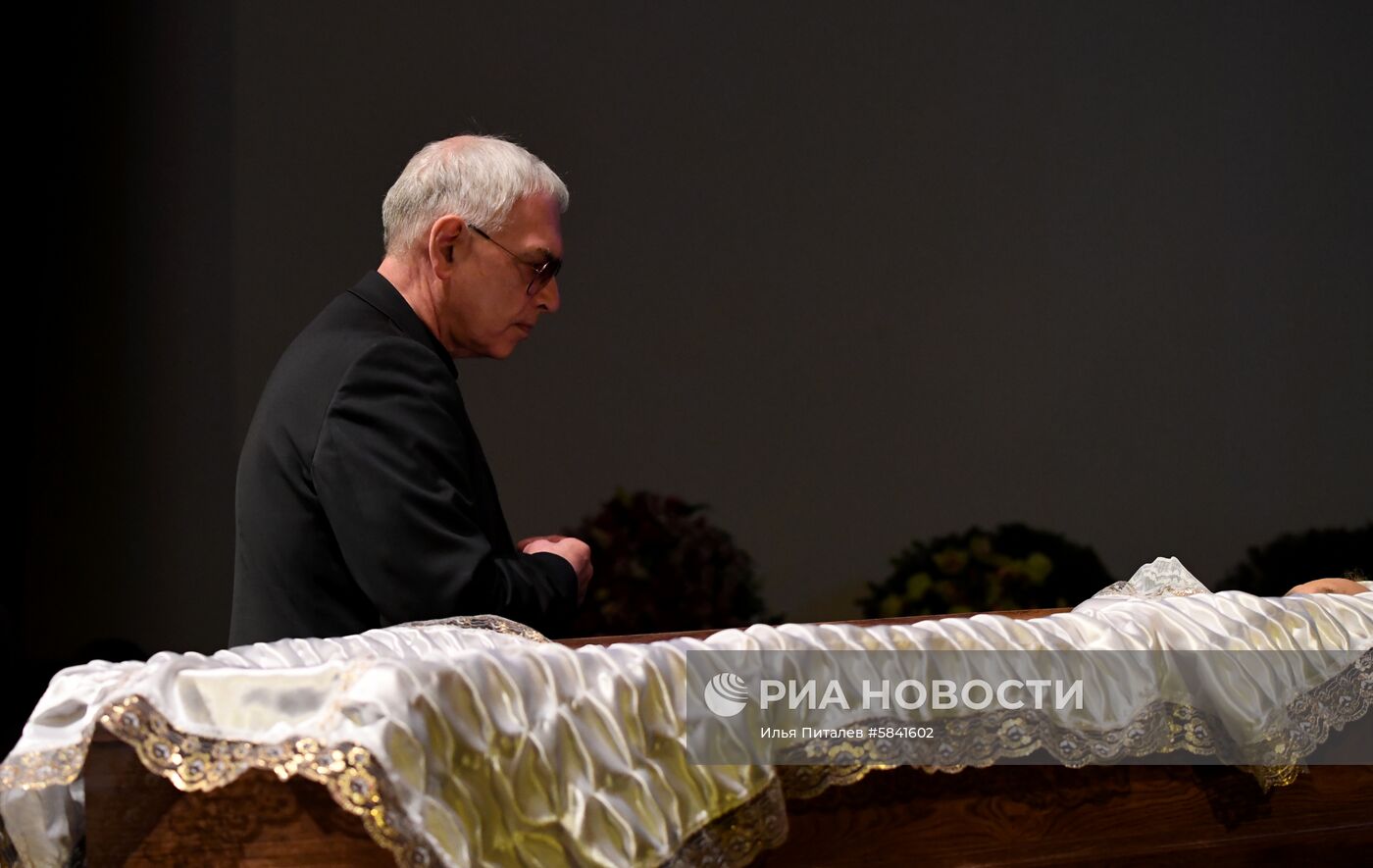 Прощание с режиссером Георгием Данелией