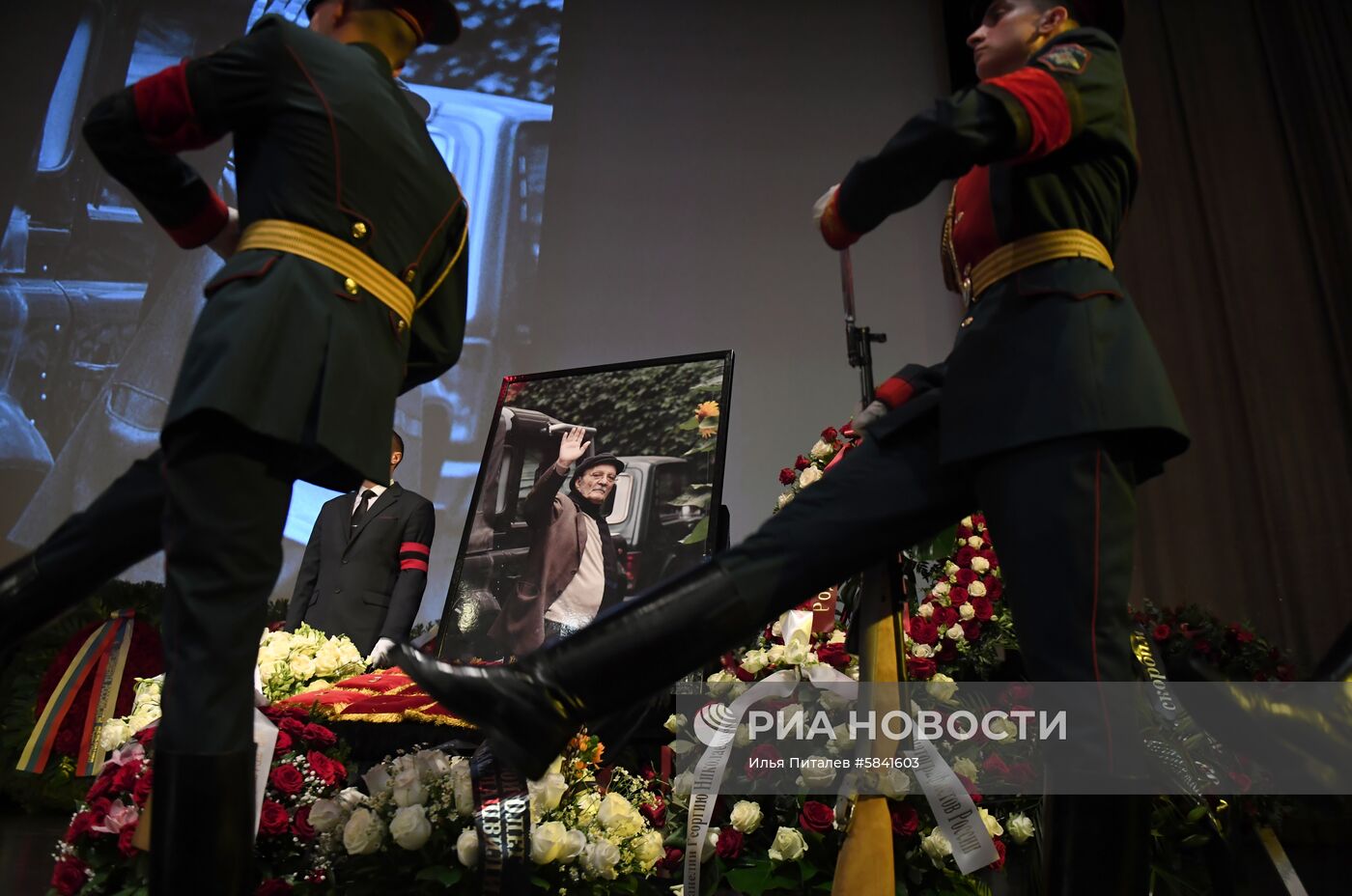 Прощание с режиссером Георгием Данелией