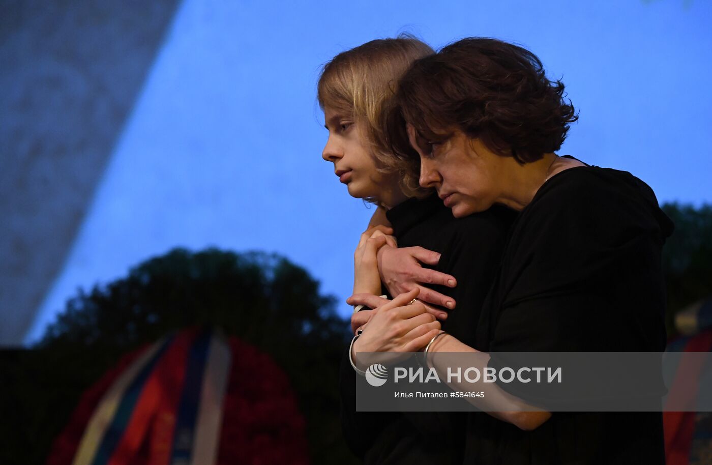 Прощание с режиссером Георгием Данелией