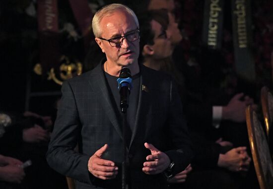 Прощание с режиссером Георгием Данелией