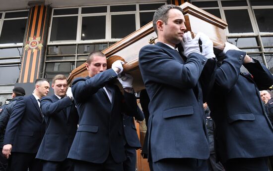 Прощание с режиссером Георгием Данелией