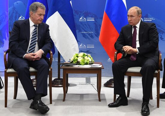 Рабочая поездка президента РФ В. Путина в Санкт-Петербург