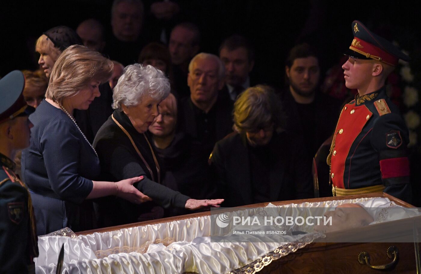 Прощание с режиссером Георгием Данелией