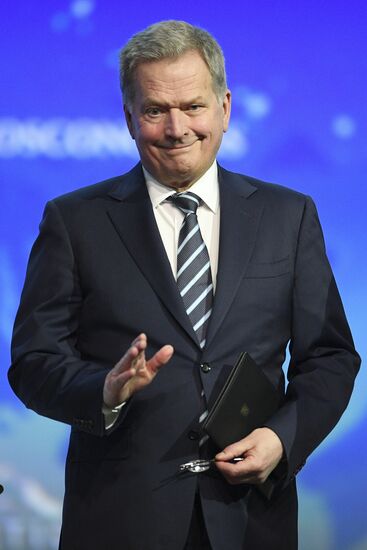 Рабочая поездка президента РФ В. Путина в Санкт-Петербург