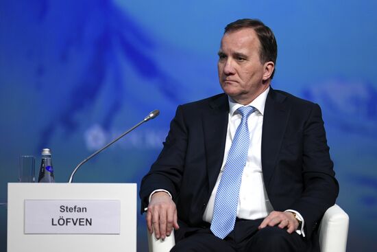 Рабочая поездка президента РФ В. Путина в Санкт-Петербург