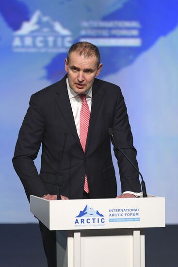 Рабочая поездка президента РФ В. Путина в Санкт-Петербург