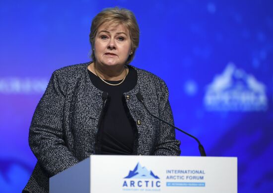 Рабочая поездка президента РФ В. Путина в Санкт-Петербург