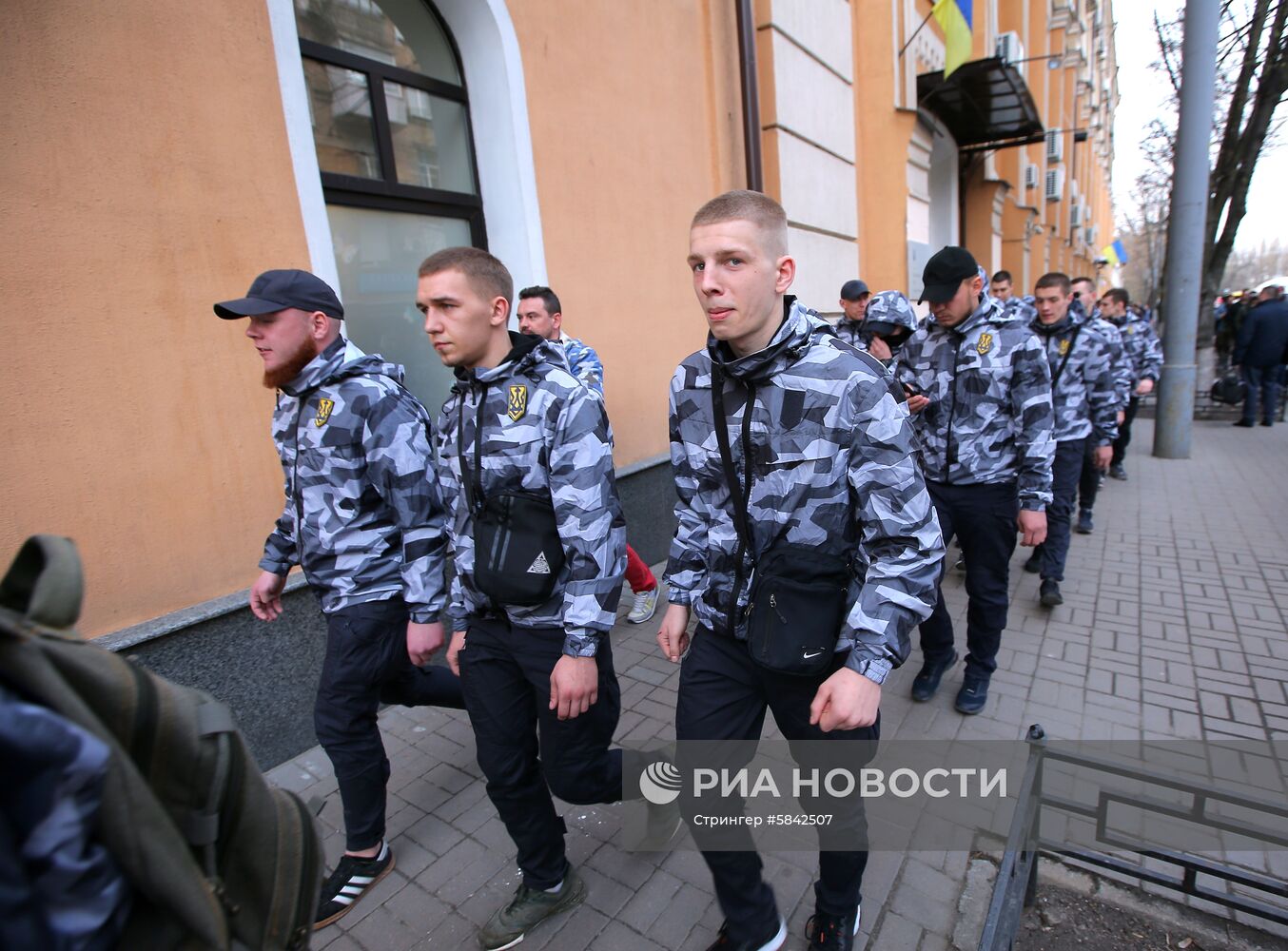 Акция националистов против П. Порошенко в Киеве