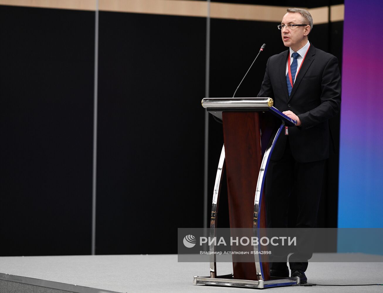 Международный арктический форум "Арктика – территория диалога". День третий