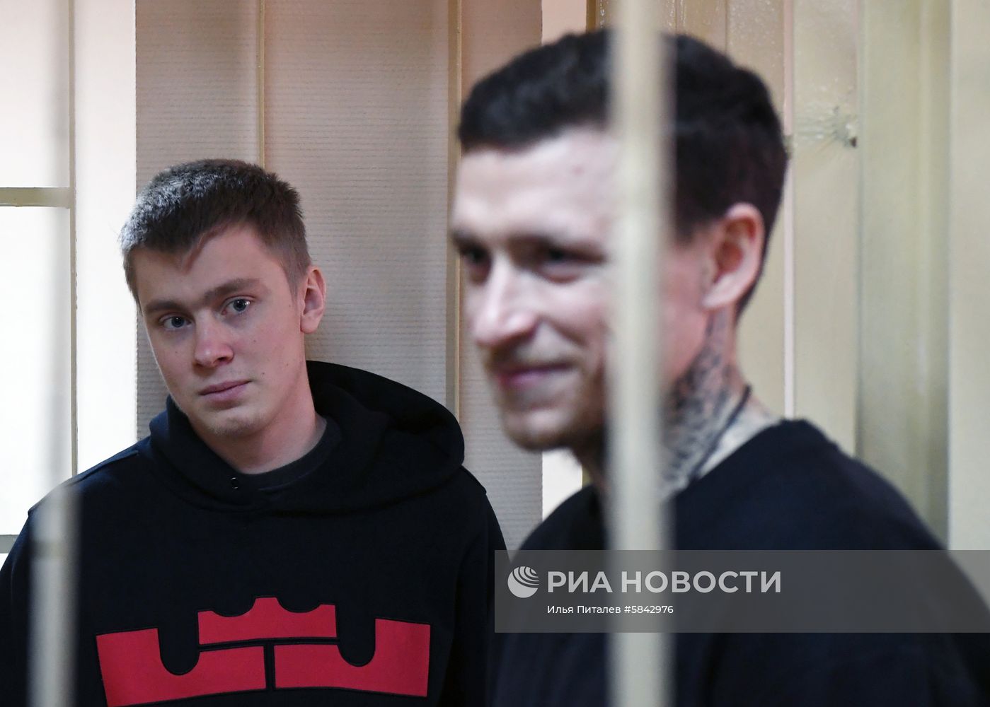 Рассмотрение по существу уголовного дела в отношении А. Кокорина и П. Мамаева продолжается