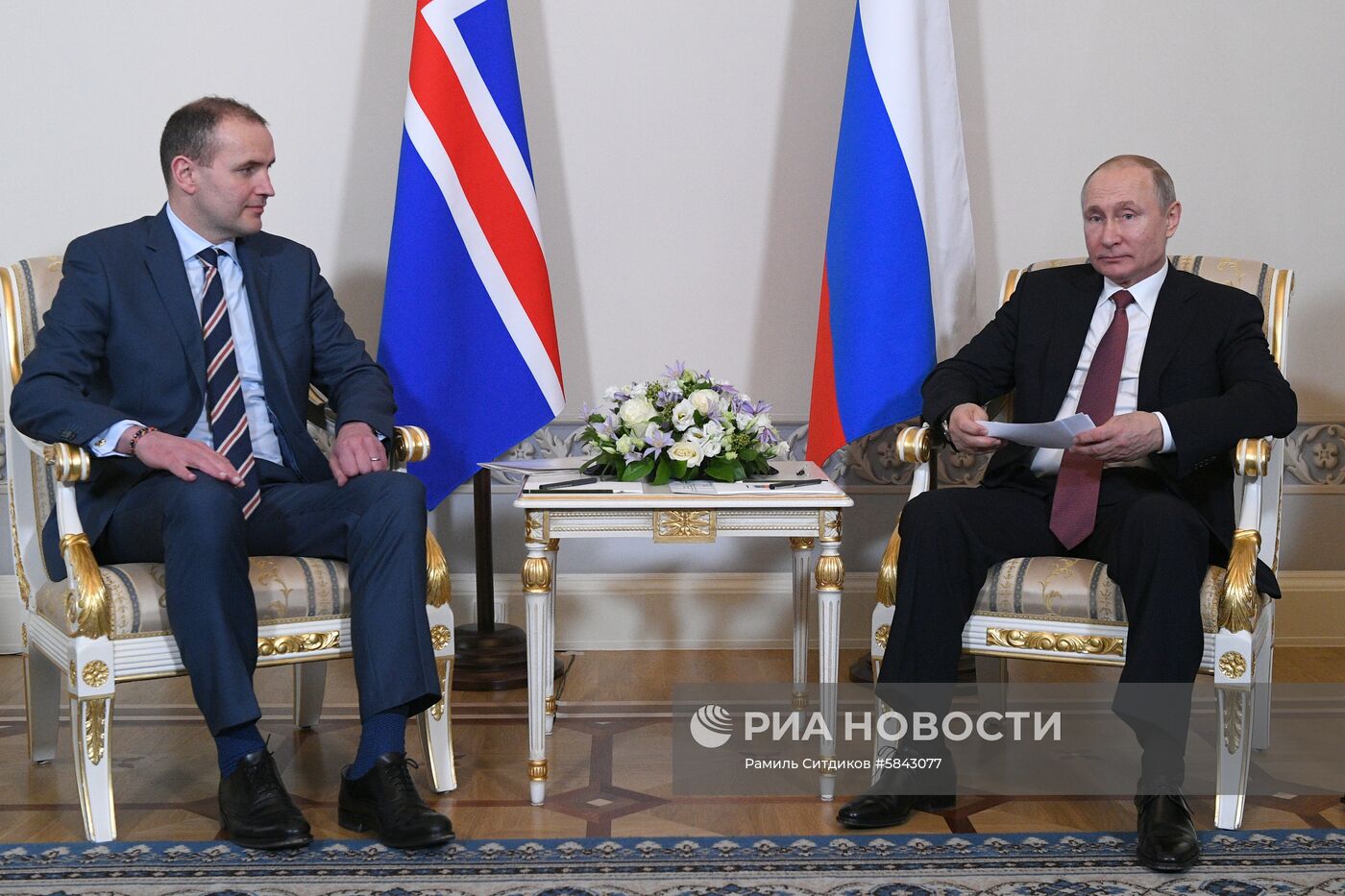 Рабочая поездка президента РФ В. Путина в Санкт-Петербург. День второй